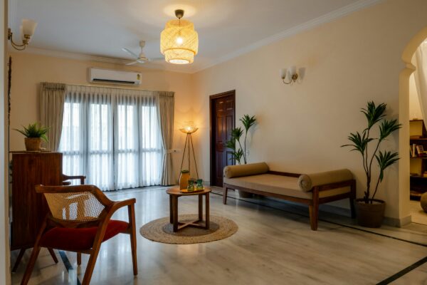 3. How to Choose the Right HVAC System for Your Home Living Room